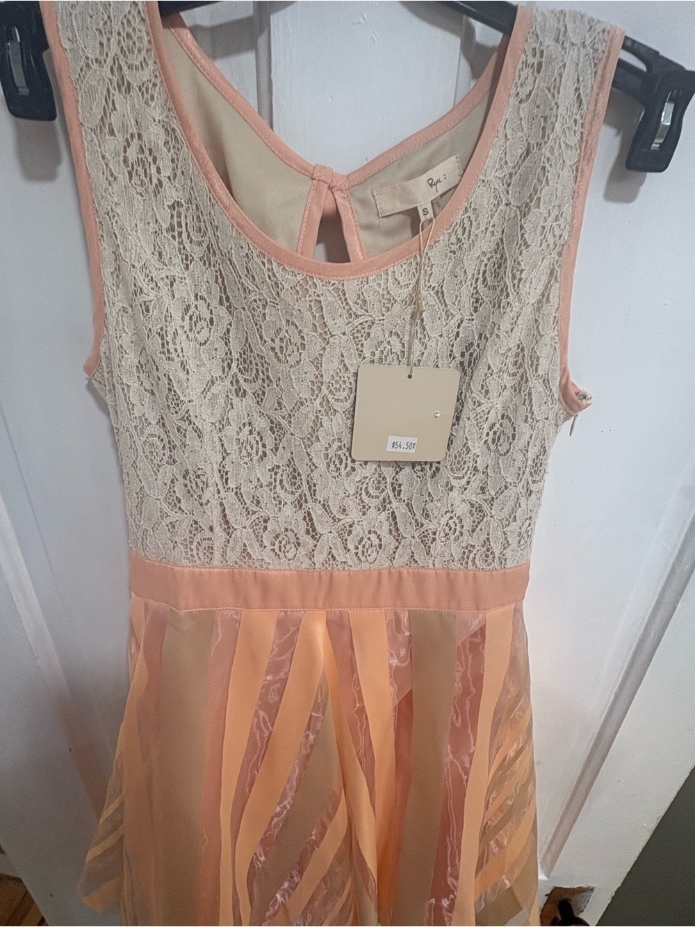 Ryu Peach Lace Bodice Striped Skirt Dress - Picture 4 of 10
